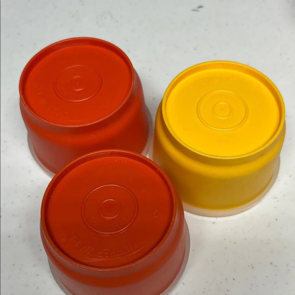 Vintage Tupperware Set of Three Colorful Snack cups